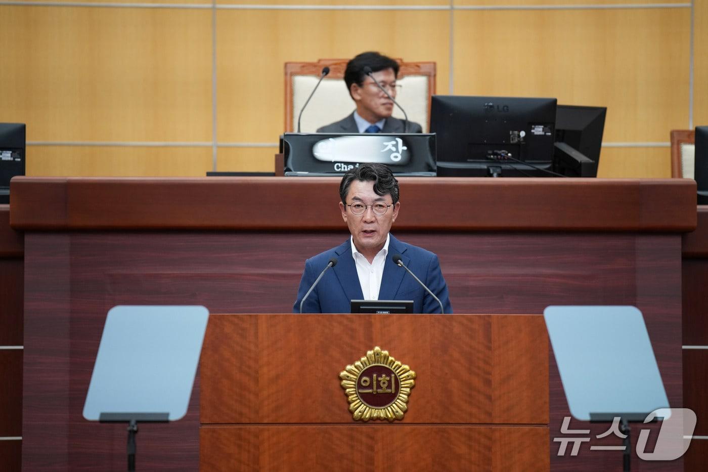 11일 정종복 전북도의원이 정례회에서 도정질의를 하고 있다.(의회제공)2025.6.11/뉴스1