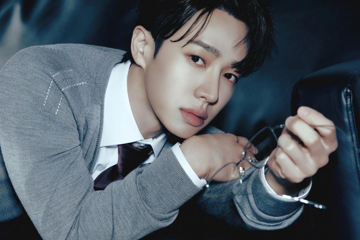 이기광/어라운드어스