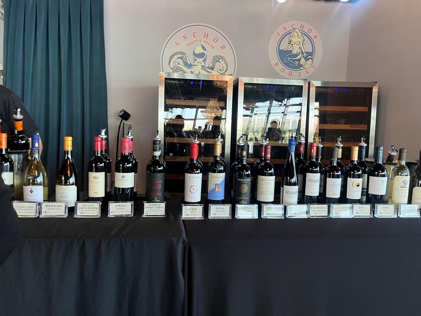 본문 이미지 - 12일 오전 서울 반포 세빛섬 &#39;무드서울&#39;. 안티노리 대표 와인을 소개하는 미디어 시음회 현장.