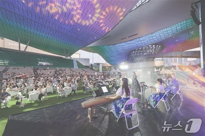 본문 이미지 - 부산푸드필름페스타 행사 현장.(부산시청 제공. 재판매 및 DB 금지)