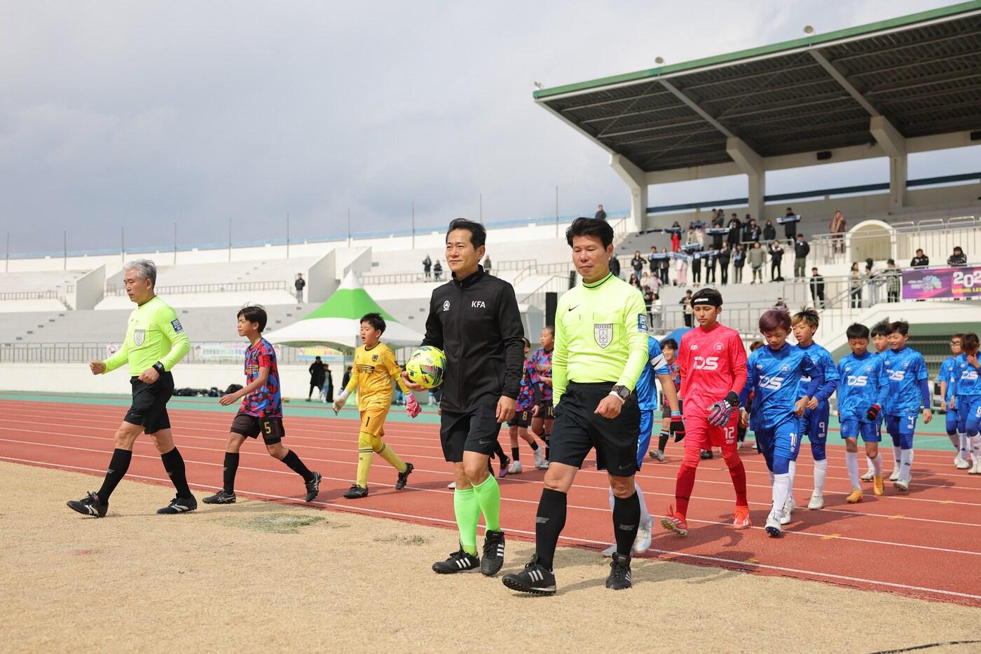  영덕 풋볼 페스타 썸머리그를 개최한다.(베스트일레븐 제공)