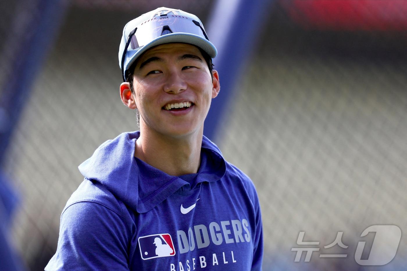 LA 다저스 김혜성은 왼쪽 어깨 상태가 좋지 않다.  ⓒ 로이터=뉴스1