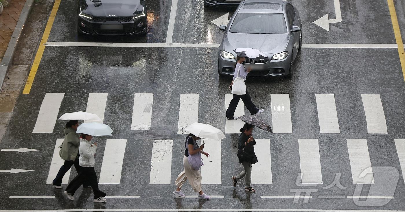 폭우.&#40;뉴스1 DB&#41;ⓒ News1 김진환 기자
