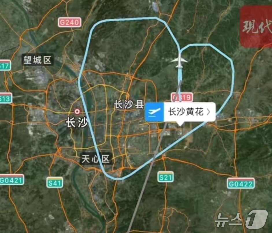 본문 이미지 - 오카이 항공이 운항한 항공기가 이륙 30분만에 회항했다. (신콰이바오 SNS 갈무리)