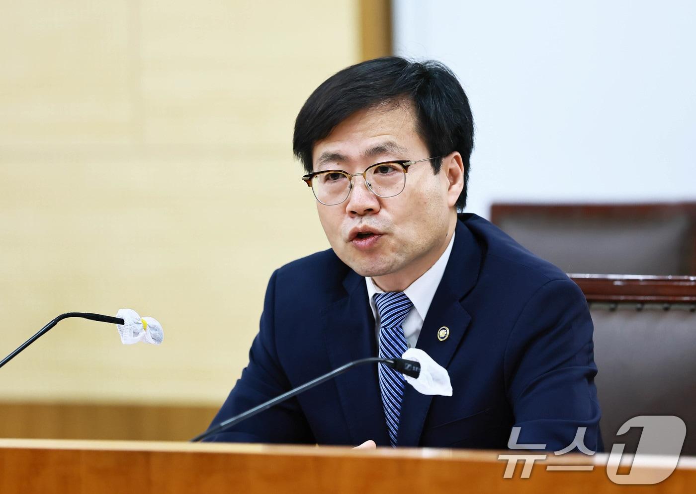 여한구 산업통상자원부 통상교섭본부장이 16일 정부세종청사 산업부 회의실에서 '대미(對美) 협상 TF 출범식'을 주재하고 있다. (산업통상자원부 제공. 재판매 및 DB 금지) 2025.6.16/뉴스1