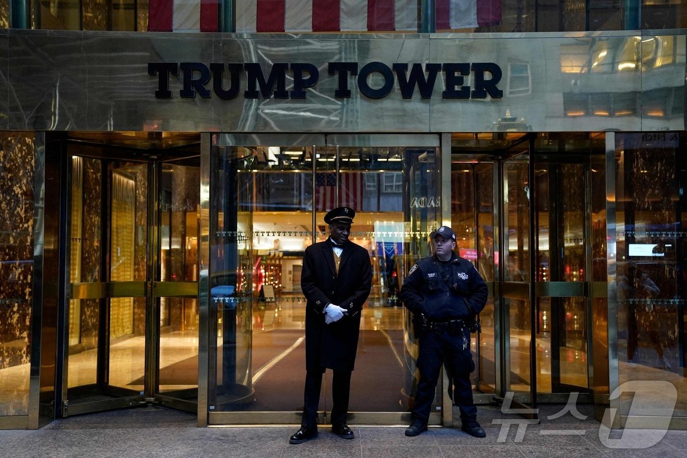 트럼프기업의 본사가 있는 미국 뉴욕의 트럼프타워 건물ⓒ AFP=뉴스1