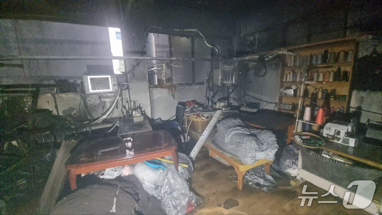 본문 이미지 - 화재 현장. (경기도소방재난본부 제공. 재판매 및 DB 금지) 2025.6.18/뉴스1