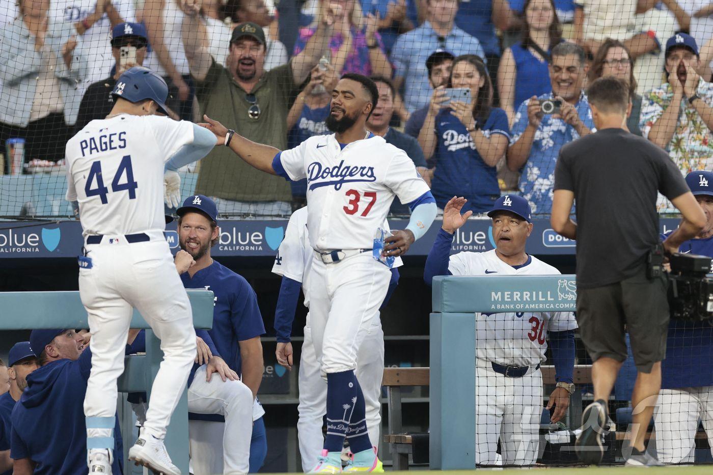 LA 다저스가 18일(한국시간) 열린 2025 메이저리그 샌디에이고 파드리스전에서 8-6으로 이겼다. ⓒ AFP=뉴스1