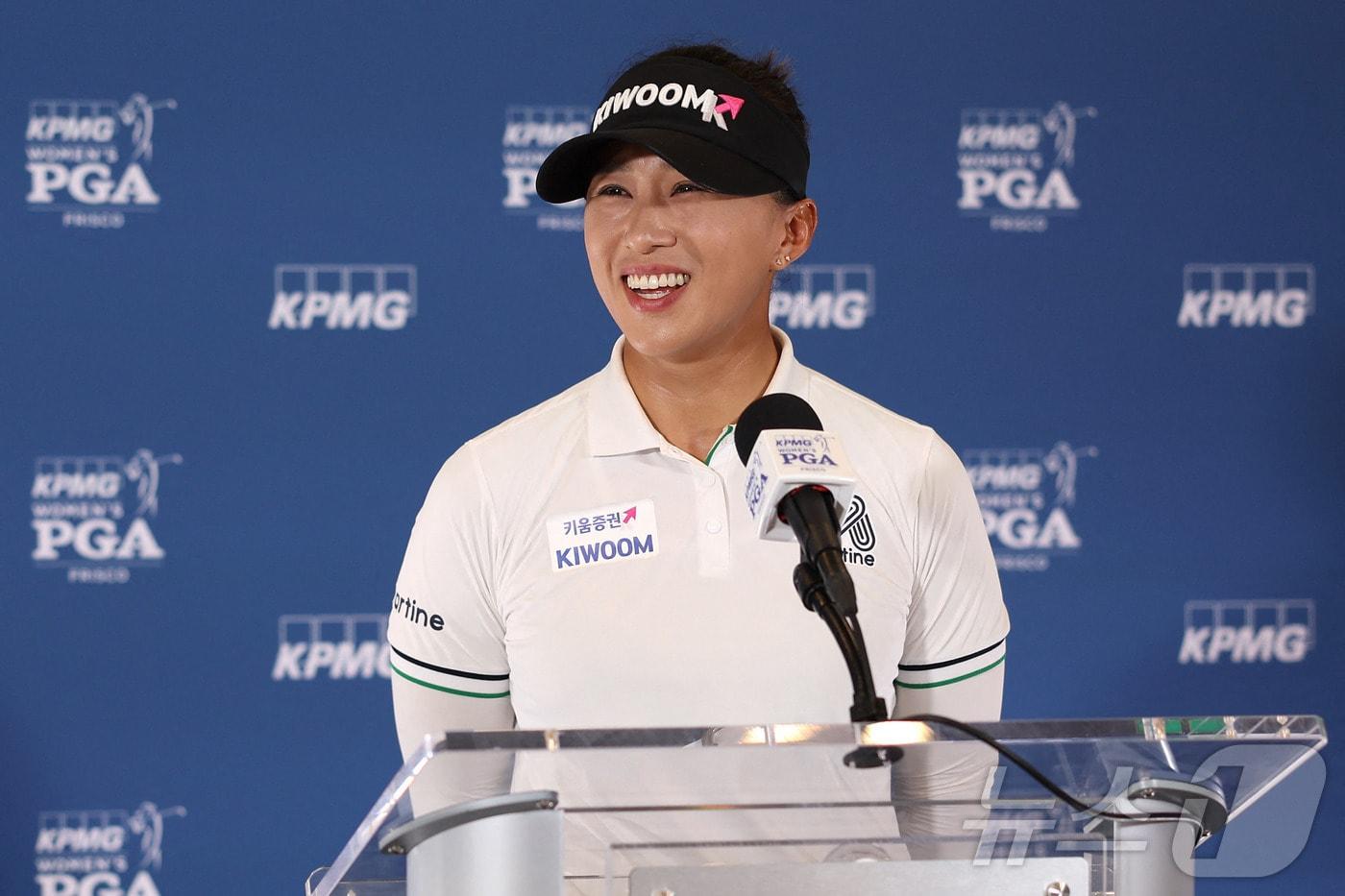 양희영(36)이 19일(한국시간) KPMG 위민스 PGA 챔피언십 공식 기자회견에서 질문에 답하고 있다. ⓒ AFP=뉴스1