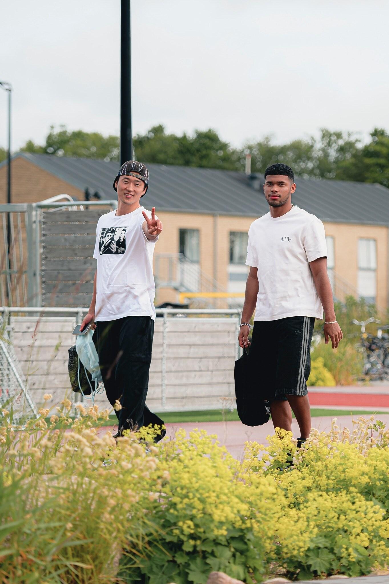 본문 이미지 - 미트윌란 프리시즌 훈련에 참가하는 조규성. (미트윌란 SNS 캡처)