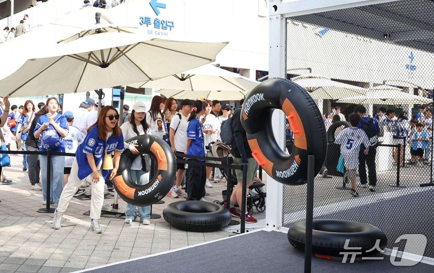 ‘한국타이어 스트라이크존(STRIKE ZONE)’ 팝업 이벤트 진행 모습. (한국타이어 제공. 재판매 및 DB 금지) 2025.6.19/뉴스1