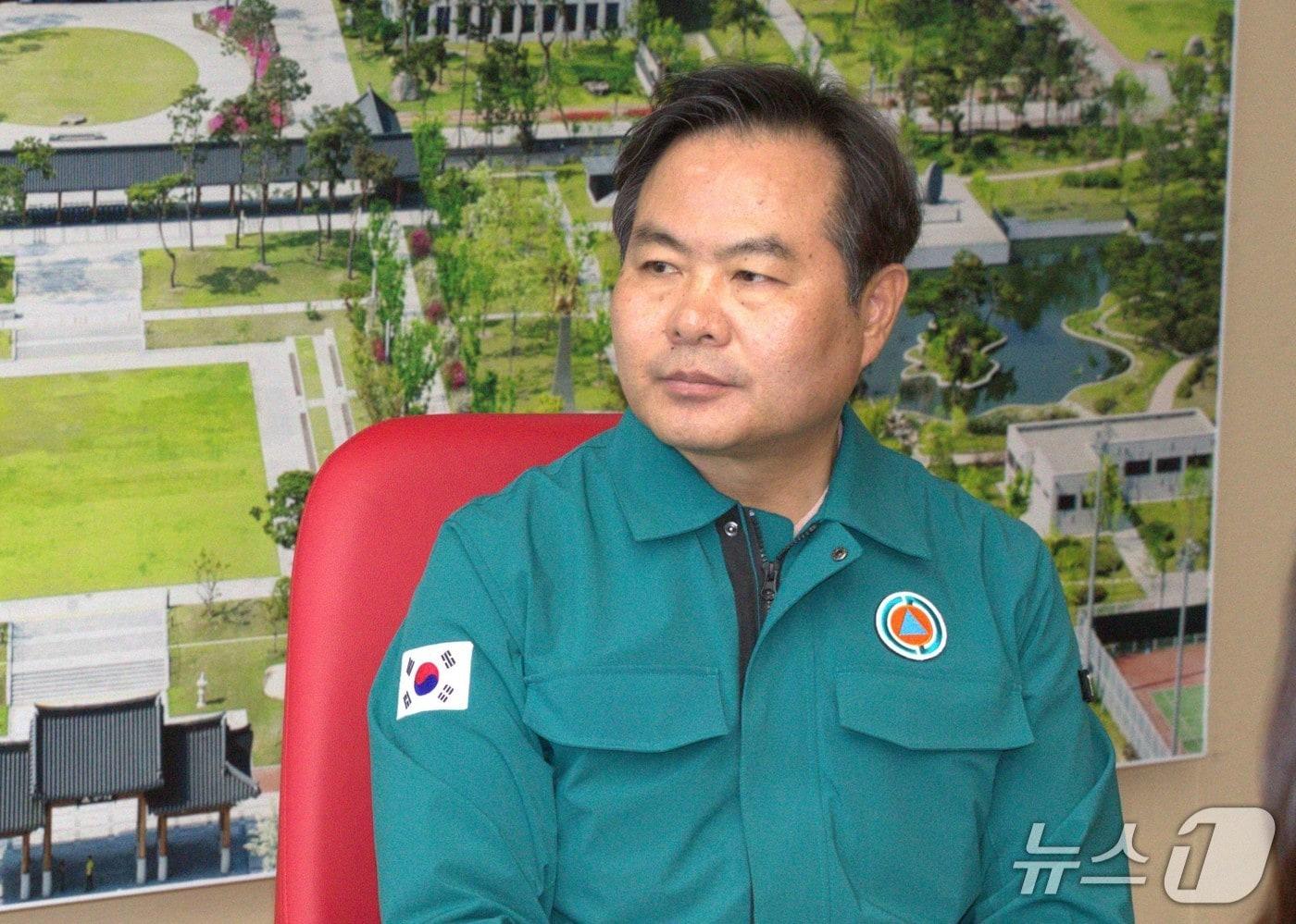 경북도는 19일 서울 신라호텔에서 열린 ‘인구전략 포럼’에 참석해 저출생 극복을 위한 150대 전략과 실행과제를 발표했다