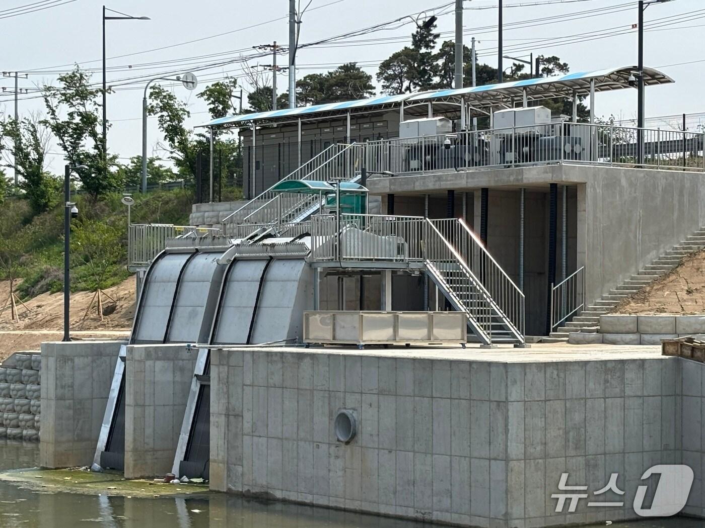 본문 이미지 - 옥산1지구 배수펌프.(청주시 제공. 재판매 및 DB금지)/뉴스1