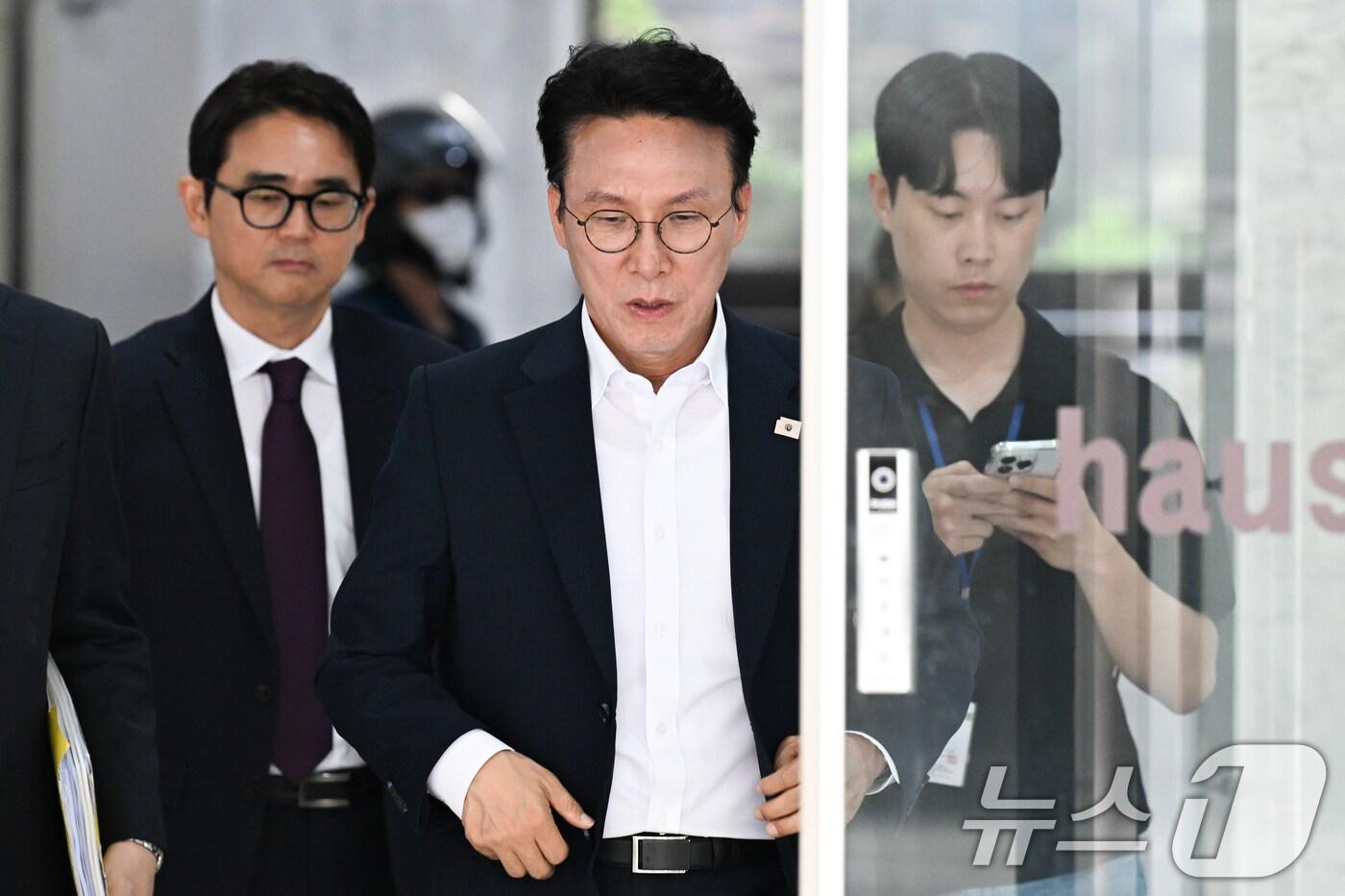 김민석 국무총리 후보자가 19일 서울 영등포구 꿈더하기 사회적협동조합에서 열린 발달장애인 일자리 현장 간담회에 참석하고 있다. &#40;공동취재&#41; 2025.6.19/뉴스1 ⓒ News1 오대일 기자