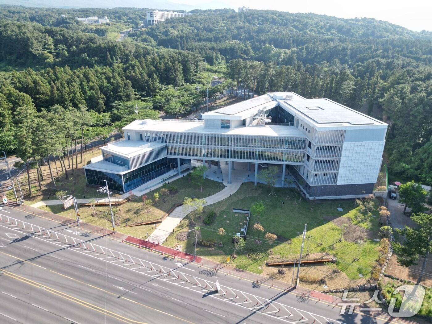 본문 이미지 - 공공임대형 제주지식산업센터(제주도 제공.재판매 및 DB금지)/뉴스1 