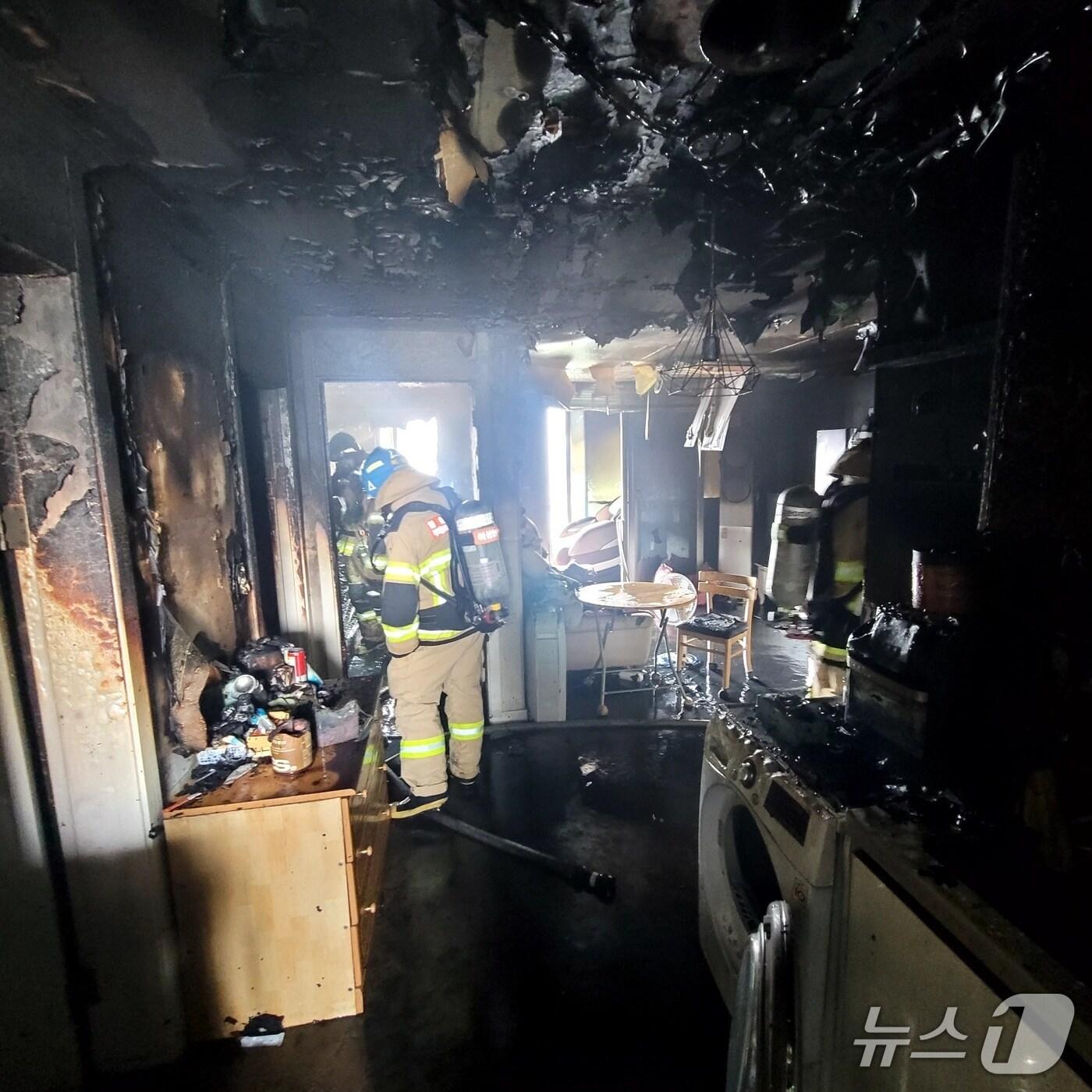 본문 이미지 - 화재현장&#40;인천소방본부 제공.재판매 및 DB금지&#41;