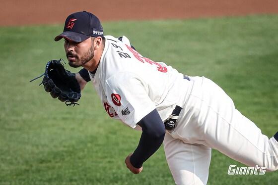 본문 이미지 - 롯데 자이언츠 알렉 감보아. (롯데 제공)