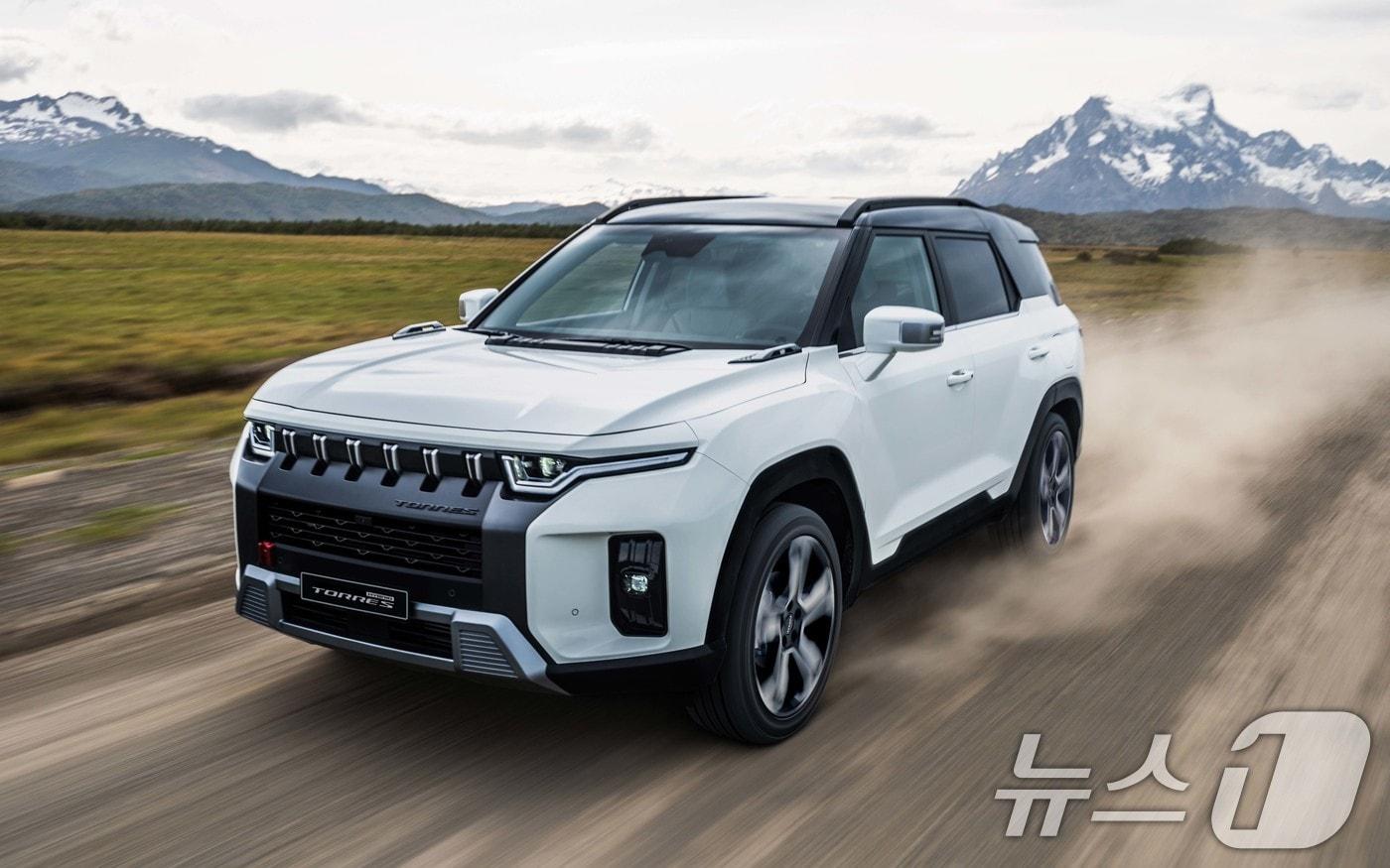 토레스 주행 모습. &#40;KG모빌리티 제공. 재판매 및 DB 금지&#41; 2025.6.2/뉴스1