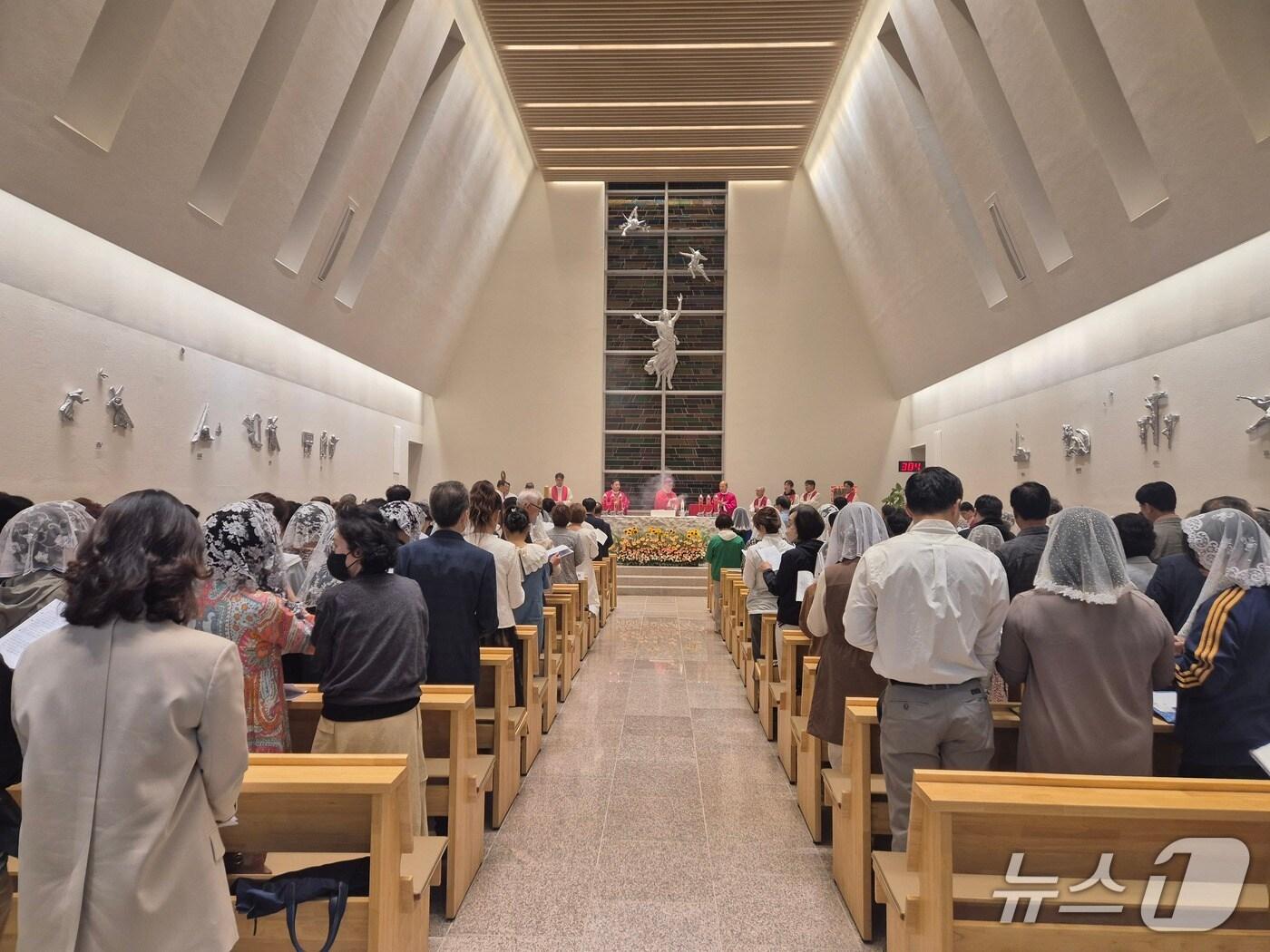 본문 이미지 - 제11회 진산성지 순교자 현양 대회 모습. (금산군 제공.재판매 및 DB금지)/뉴스1 