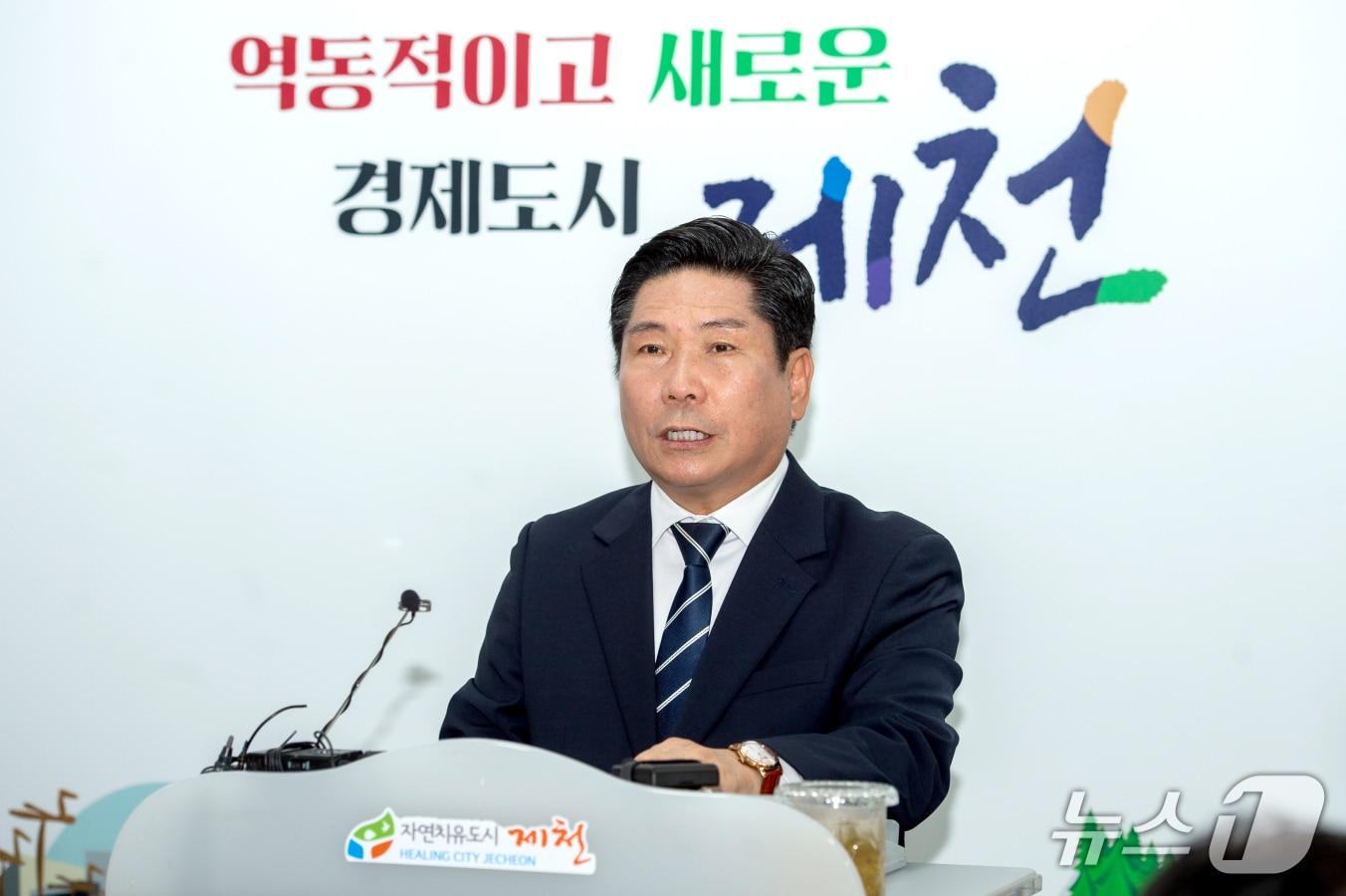 본문 이미지 - 김창규 제천시장.&#40;제천시 제공, 재판매 및 DB금지&#41;/뉴스1 