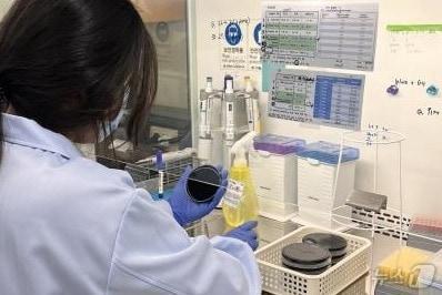 본문 이미지 - 경북보건환경연구원이 20일 다중이용시설에서 레지오넬라균 검사를 실시한다.(경북보건환경연구원 제공, 재판매 및 DB 금지)ⓒ News1 김대벽기자