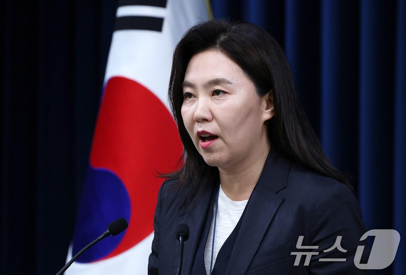 강유정 대변인이 20일 서울 용산구 대통령실 청사에서 현안 관련 브리핑을 하고 있다. 2025.6.20/뉴스1 ⓒ News1 박지혜 기자