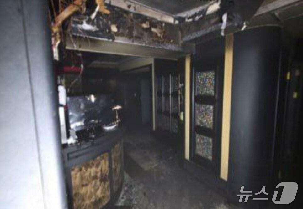 본문 이미지 - 화재 현장. (경기도소방재난본부 제공. 재판매 및 DB 금지) 2025.6.21/뉴스1