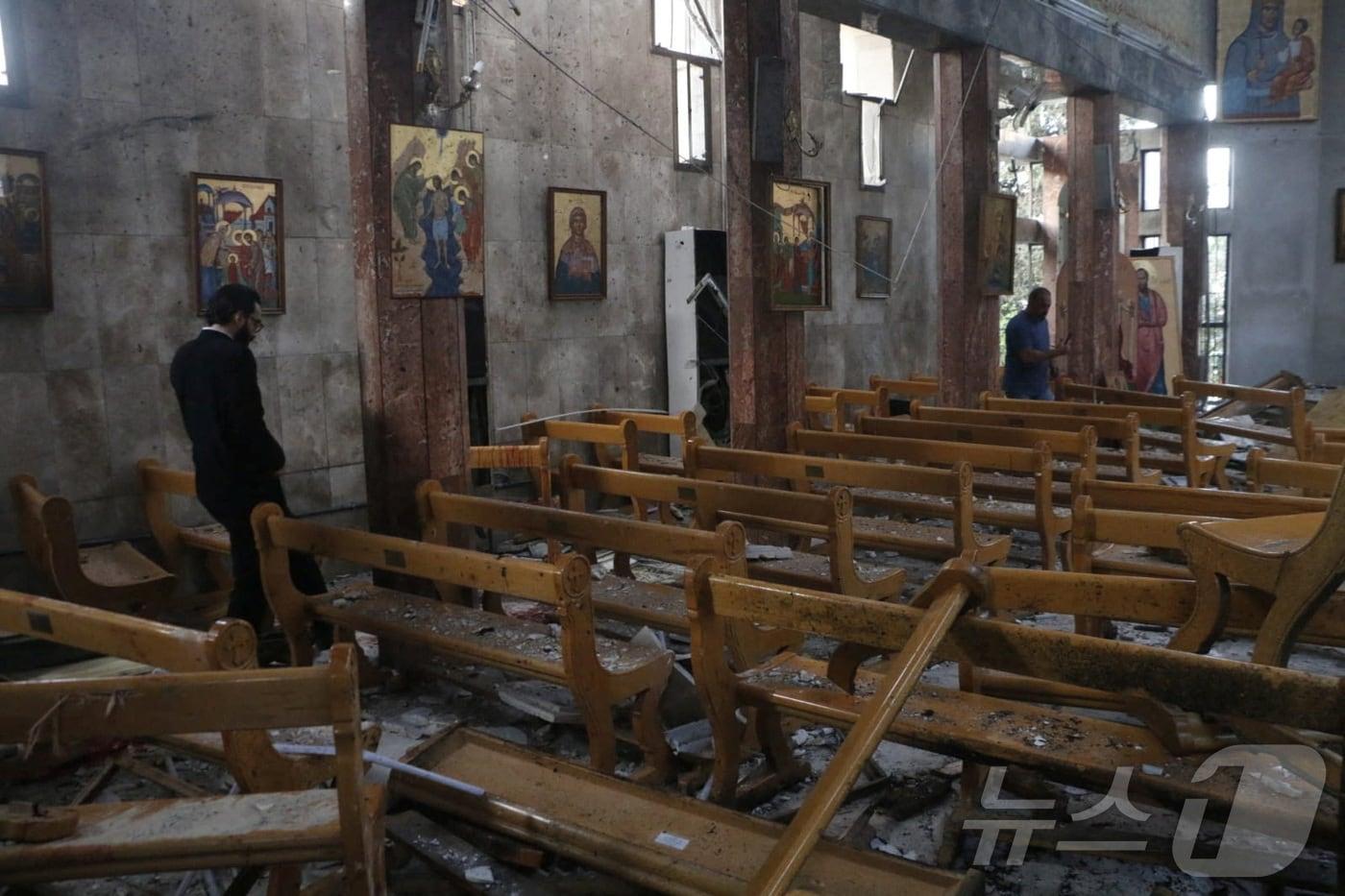 22일&#40;현지시간&#41; 시리아 수도 다마스쿠스의 한 교회에서 자살 폭탄 테러가 발생해 최소 22명이 사망하고 63명이 다쳤다. 25.06.22 ⓒ 로이터=뉴스1 ⓒ News1 김예슬 기자