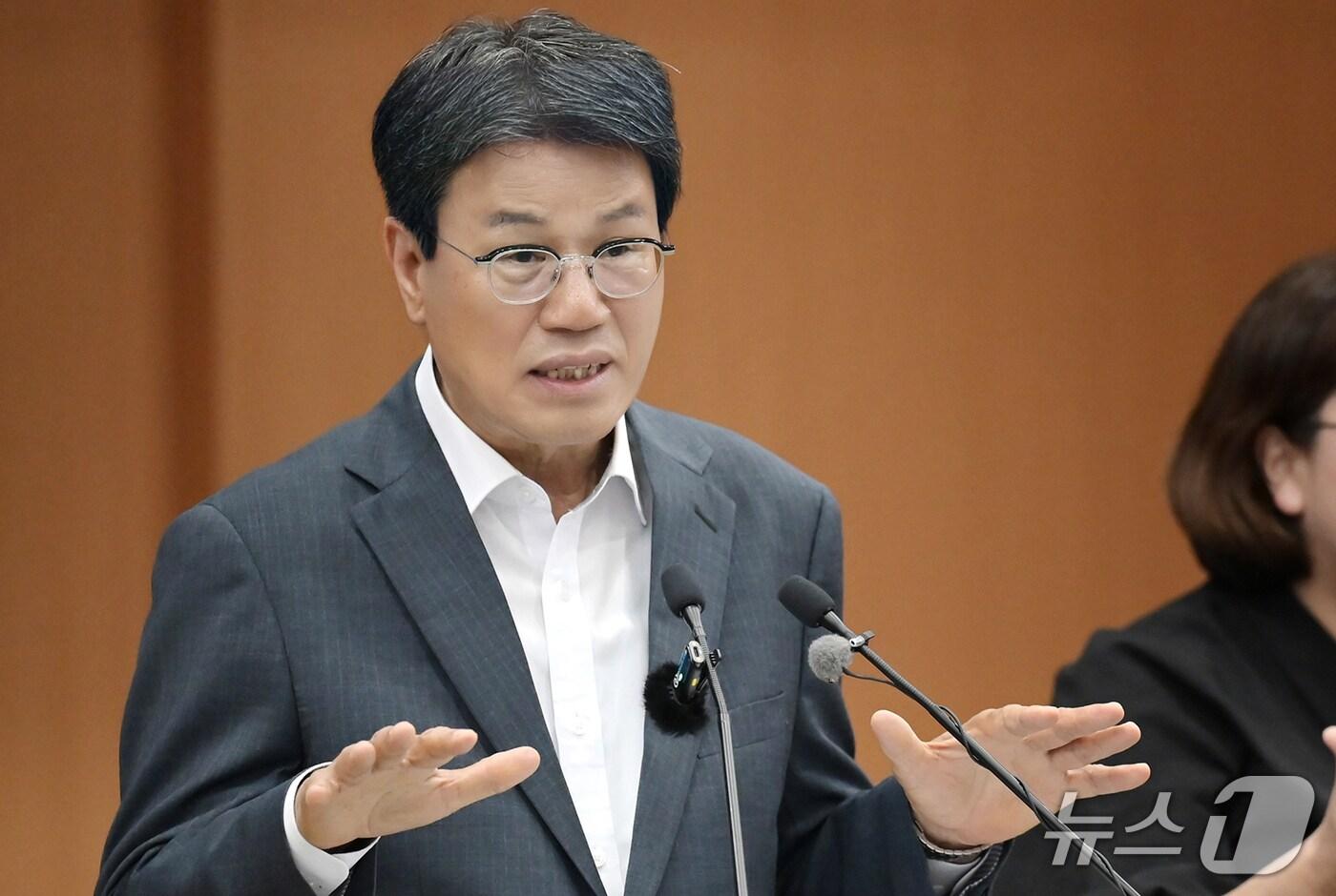 김돈곤 청양군수가 23일 언론브리핑을 하고 있다. (청양군 제공. 재판매 및 DB 금지) 2025.6.23/뉴스1