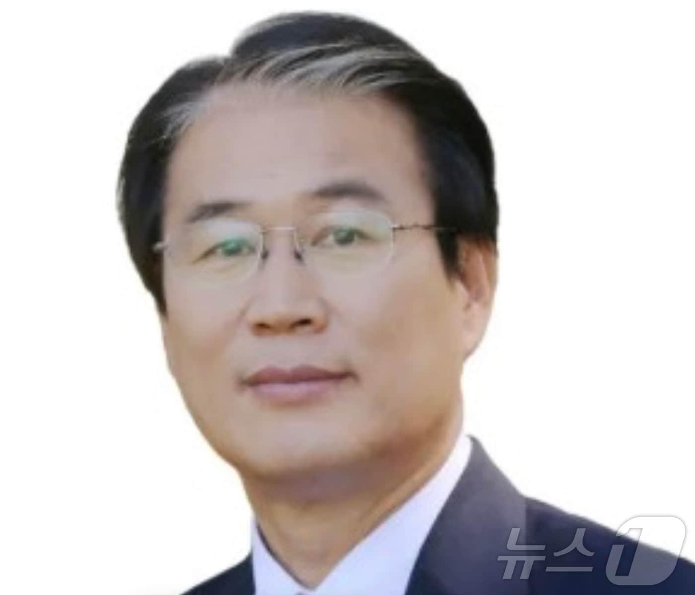 본문 이미지 - 권오을 국가보훈부 장관 후보자. (대통령실 제공. 재판매 및 DB 금지) 2025.6.23/뉴스1 ⓒ News1 이재명 기자