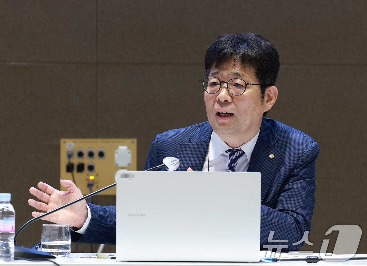 본문 이미지 - 유상대 한국은행 부총재. 2025.6.24/뉴스1 ⓒ News1 이연주 기자