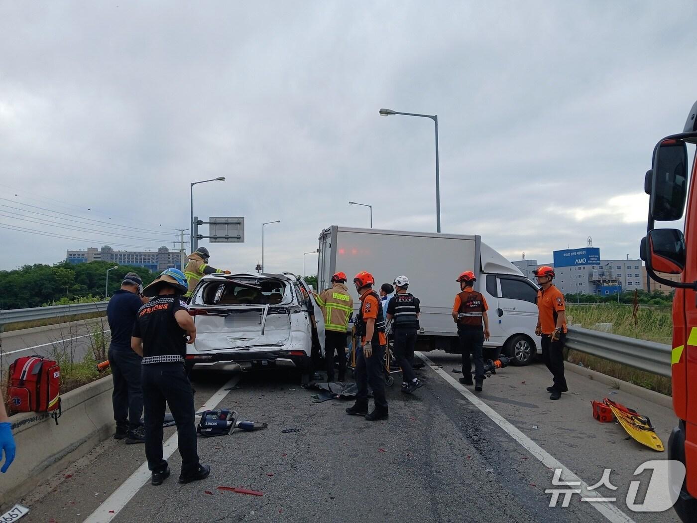 본문 이미지 - 사고현장(인천소방본부 제공.재판매 및 DB금지)