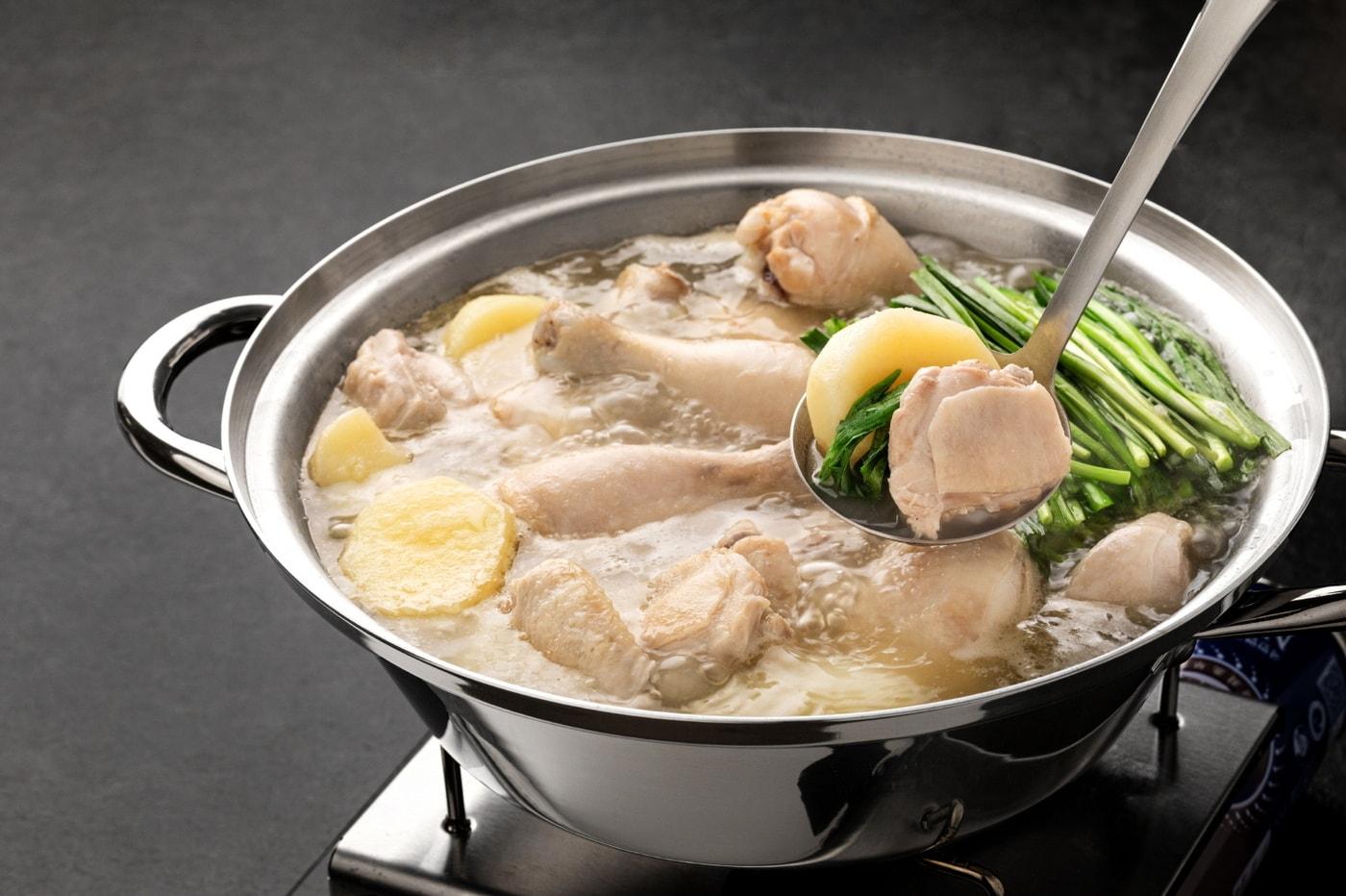 정육각 초신선 닭한마리.(정육각 제공)