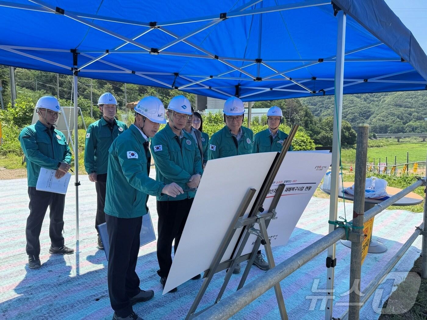 본문 이미지 - 경북도가 25일 장마와 태풍에 대비해 수리시설을 점검했다.(경북도 제공, 재판매 및 DB 금지)ⓒ News1 김대벽기자