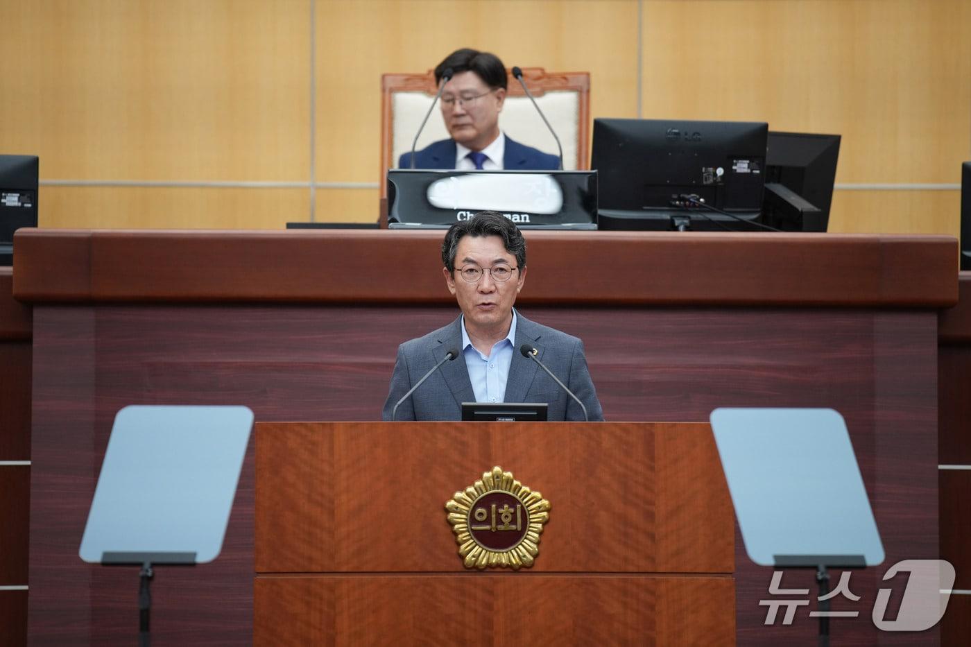 25일 정종복 전북도의원이 정례회에서 5분 발언을 하고 있다.(전북도의회제공. 재판매 및 DB금지)2025.6.25/뉴스1