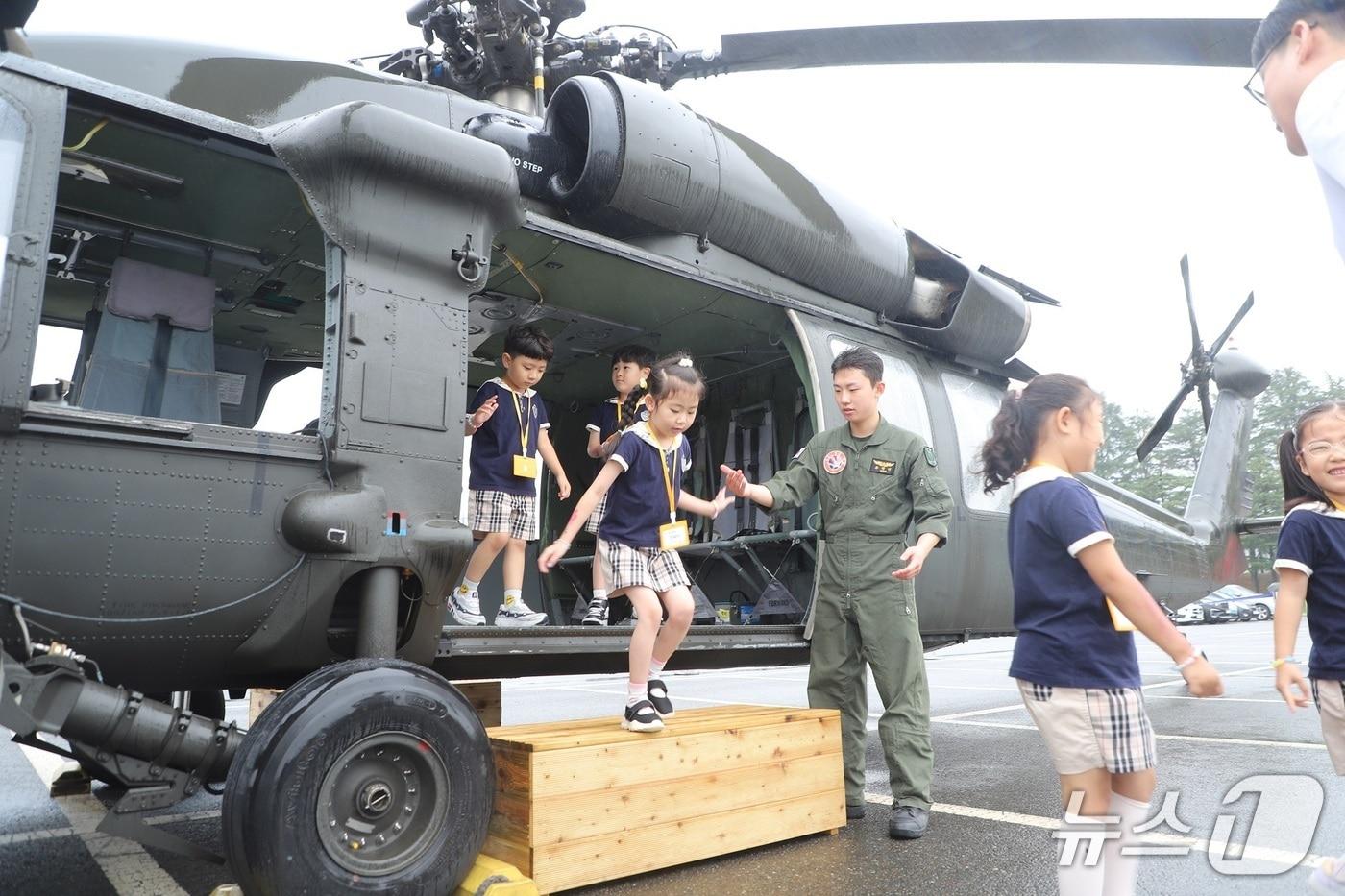  육군훈련소 민관군화합 페스티벌. 수리온 체험. (육군훈련소 제공.재판매 및 DB금지)/뉴스1