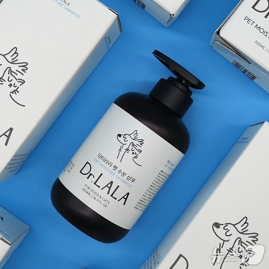 본문 이미지 - 펫 수분샴푸(닥터라라 제공) ⓒ 뉴스1