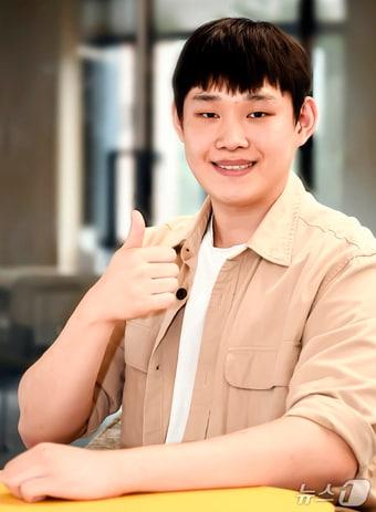 본문 이미지 - 영진전문대 재학 중 대기업에 조기 취업한 류재형 씨. (영진전문대 제공. 재판매 및 DB금지)