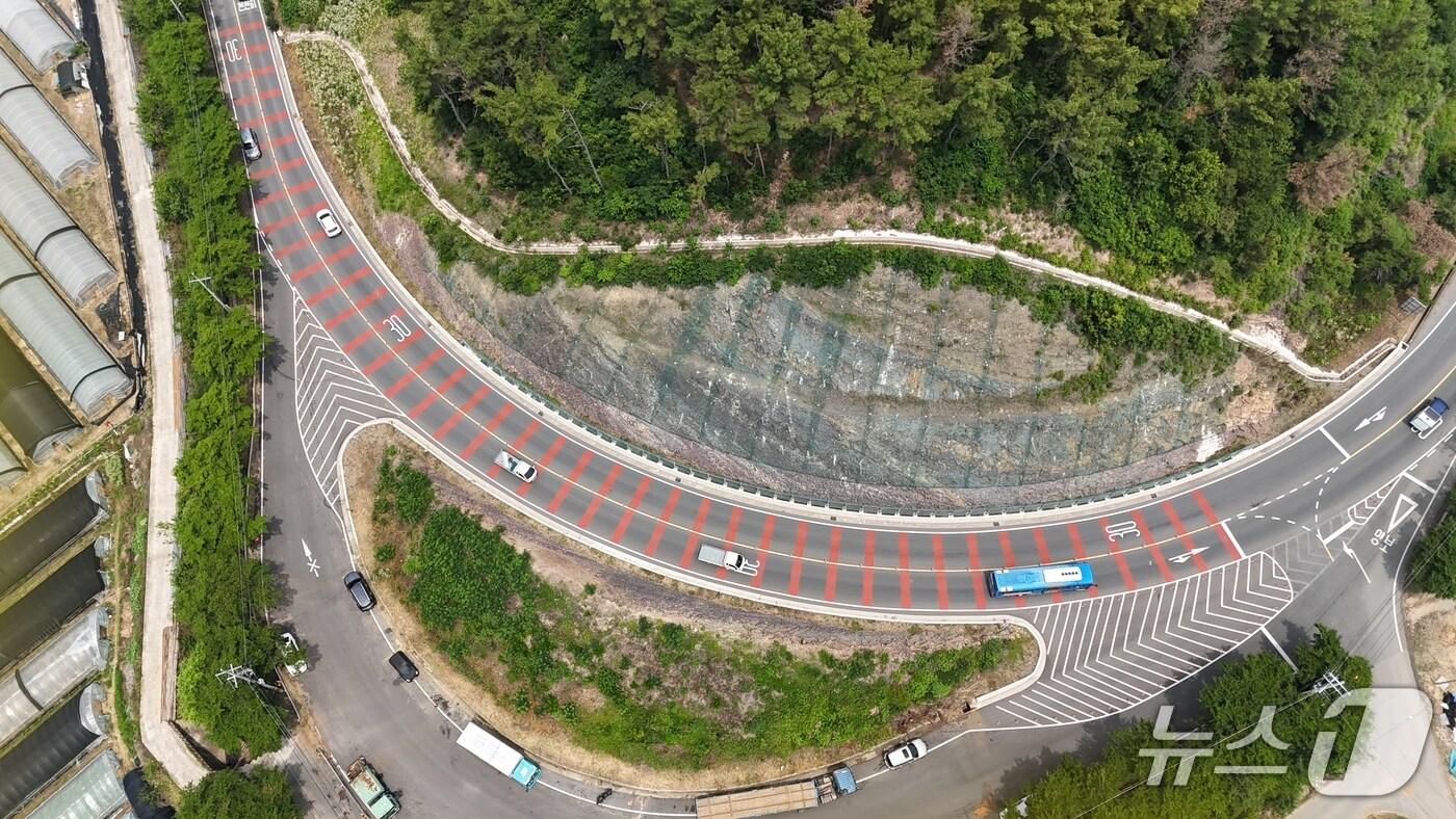 대구 달성군은 다사읍 달천리~박곡리 도로를 마을주민보호구간으로 조성했다.(대구 달성군 제공.재판매 및 DB 금지)