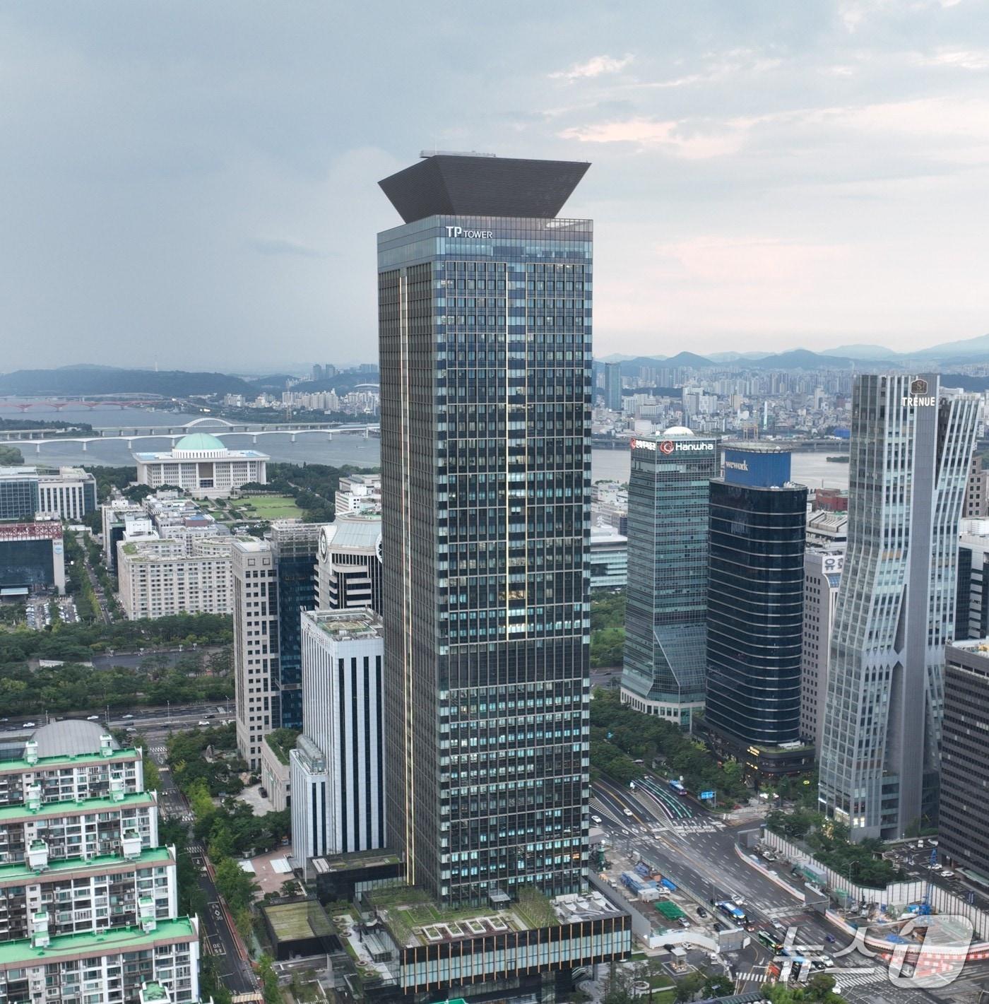 본문 이미지 - 사학연금 여의도 TP타워. (사학연금 제공)