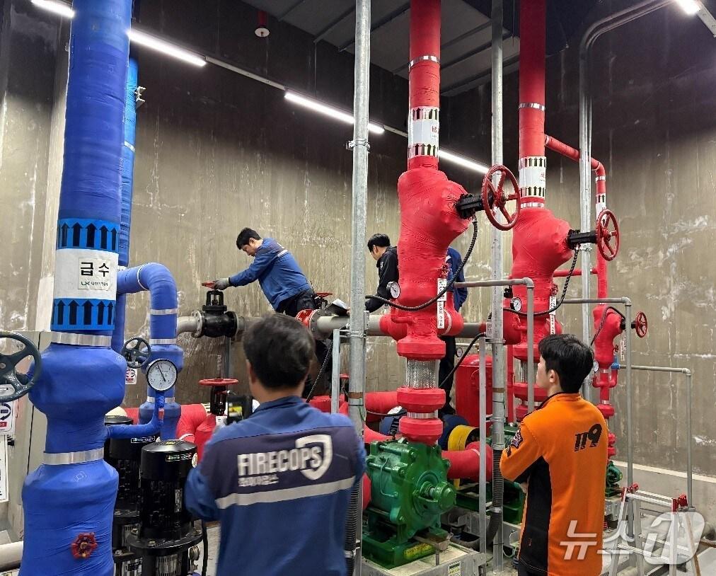 본문 이미지 - 전북소방본부가 도내 전지공장 28곳을 대상으로 안전점검에 나선다.(전북소방 제공. 재판매 및 DB금지)