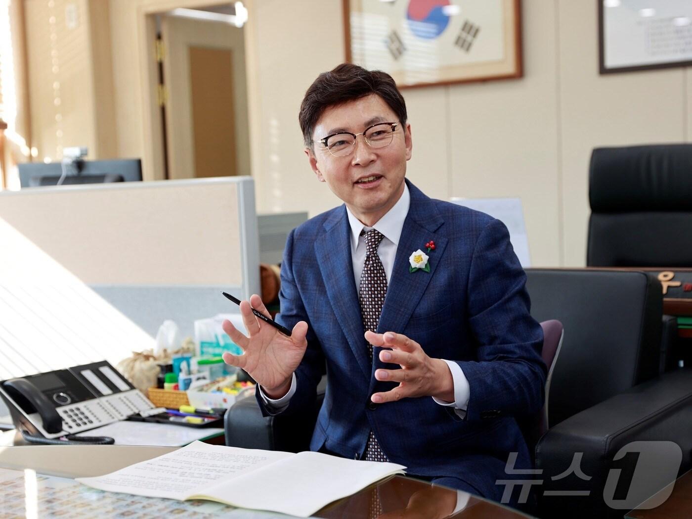 본문 이미지 - 김철우 보성군수.&#40;보성군 제공. 재판매 및 DB 금지&#41;