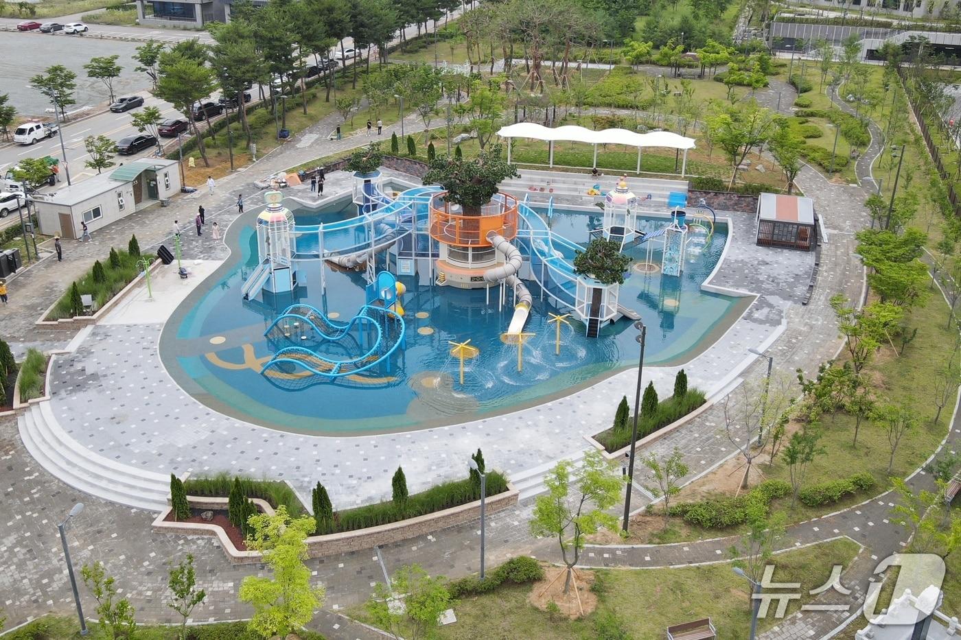 청주시 정중그린공원 물놀이장.&#40;시 제공&#41;/뉴스1
