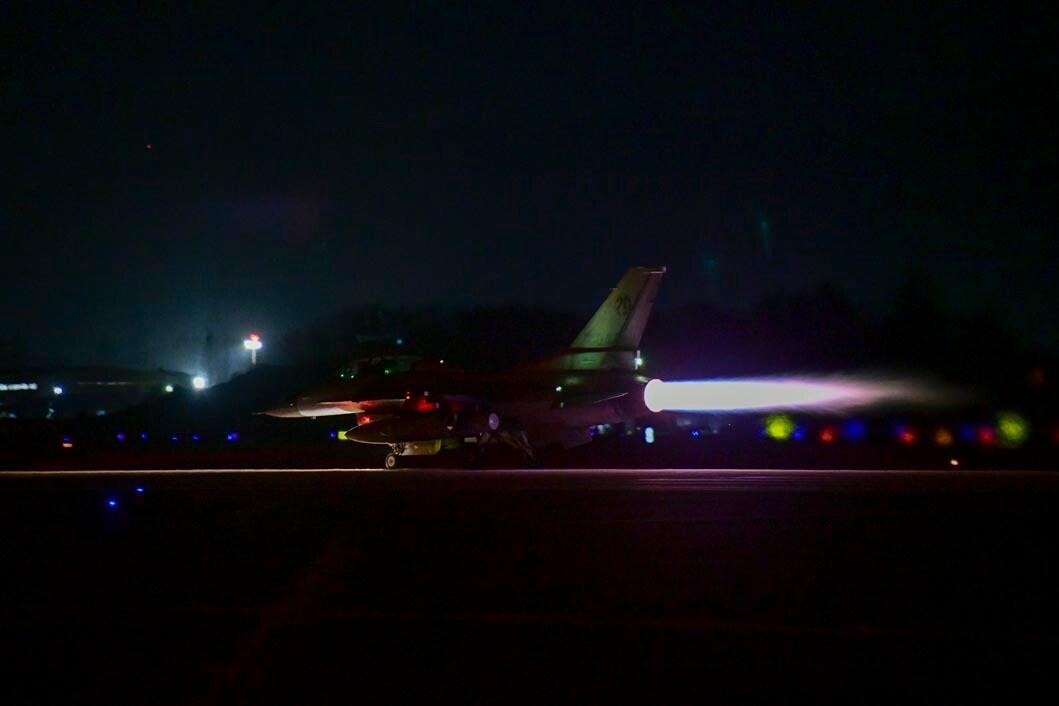 본문 이미지 - KF-16 전투기 훈련 모습. (공군 제20전투비행단 제공. 재판매 및 DB금지) 2025.6.27/뉴스1