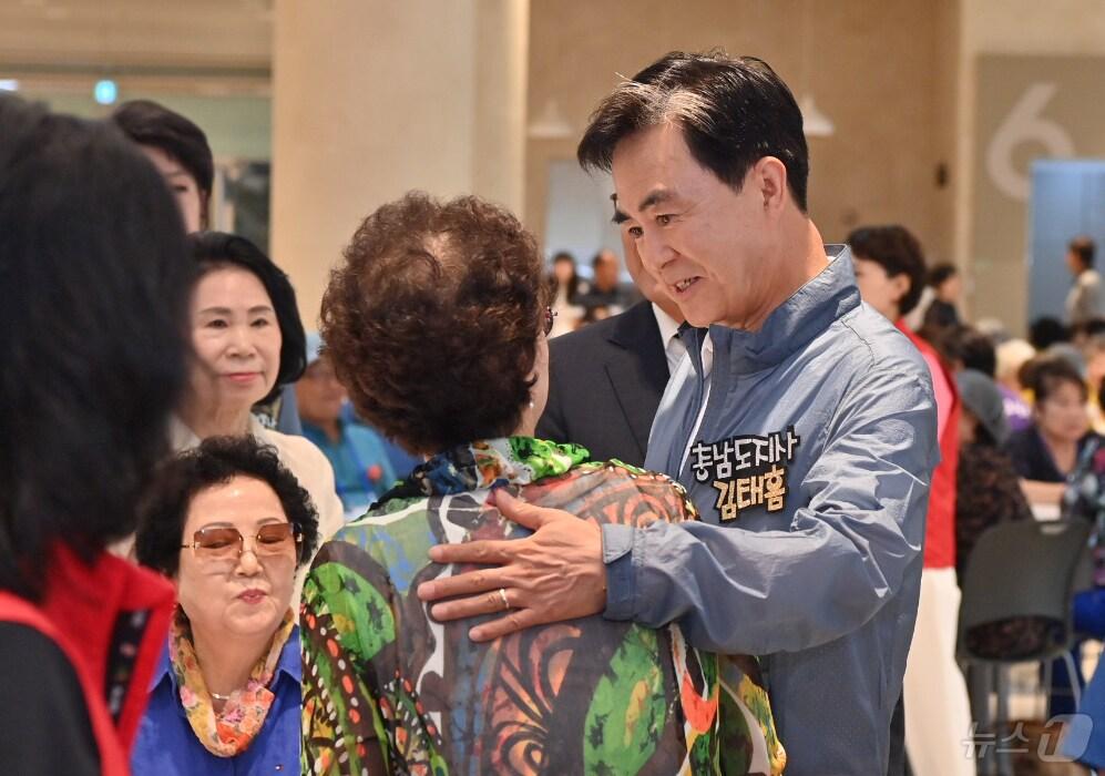 본문 이미지 - 김태흠 충남지사&#40;충남도 제공. 재판매 및 DB금지&#41;/뉴스1