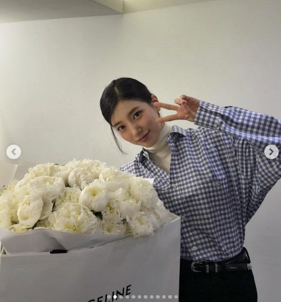 본문 이미지 - 사진=수지 인스타그램