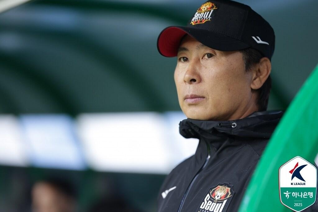 본문 이미지 - 김기동 FC서울 감독. &#40;한국프로축구연맹 제공&#41;