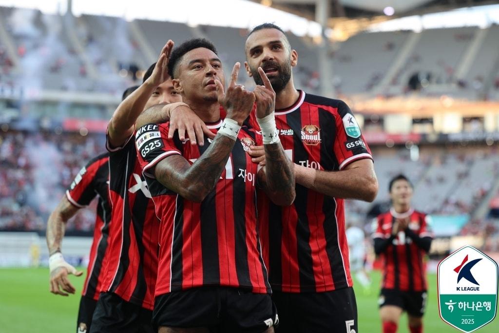 본문 이미지 - FC서울이 홈에서 7경기 만에 승리했다. &#40;한국프로축구연맹 제공&#41;