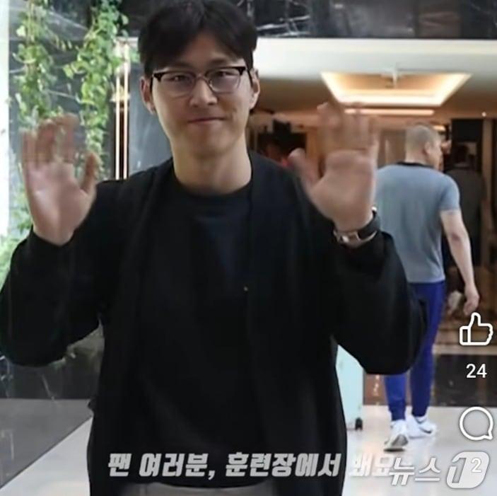 본문 이미지 - 후발대로 이라크에 합류한 이강인(KFA 영상 캡처) 