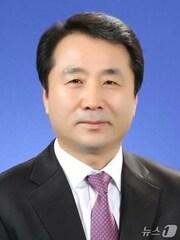 본문 이미지 - 김용길 울산신용보증재단 이사장. (울산시 제공. 재판매 및 DB 금지) /뉴스1